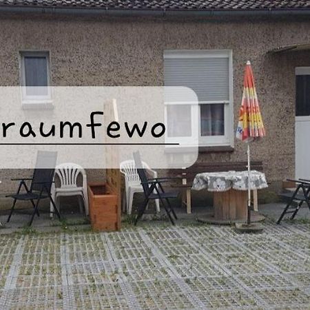 Einraum-Ferienwohnung 46M2 Eisenhuettenstadt-Diehlo Εξωτερικό φωτογραφία